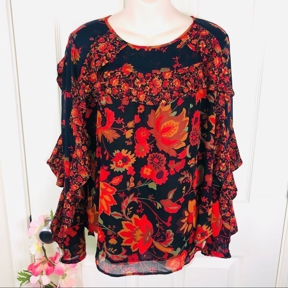 Ann Taylor Loft red Woodland floral ruffle blouse Size Small